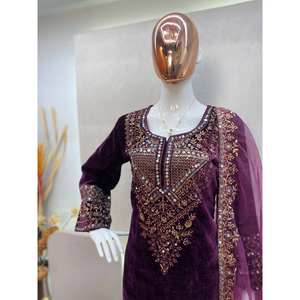 Bhanderi -BE นักออกแบบเสื้อและล่างสีม่วงพร้อม dupatta สำหรับชุดปาร์ตี้ขนาด XL - Product Image 1