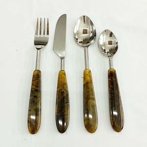 Our <b>Cutlery</b> <b>Sets</b> Are Simple and Elegant Combining Simple and Curved Lines Stainless Steel Bulk <b>Gold</b> Plated <b>Cutlery</b> - Product Image 2