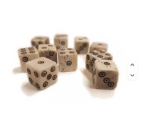 Dés de jeu cubiques en os de buffle blanc poli faits à la main, design personnalisable, caractéristiques écologiques par Blatant Exports
