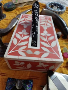 <b>Resin</b> Tissue Box Napkin Holder for <b>Table</b> <b>Top</b> Decoration Use Modern Tissue Box <b>Resin</b> Shape Napkin Storage Box - Product Image 3