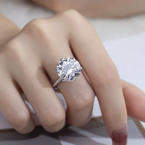 แหวนเพชรพลอยทรงกลมบริลเลียนต์ แพลตตินั่ม สำหรับผู้หญิง สไตล์คลาสสิก ได้รับการรับรองจาก IGI เพชรเพาะเลี้ยงในห้องปฏิบัติการ สี D - Product Image 3