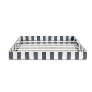 Plateau décoratif rectangulaire en acrylique, rayures verticales, design géométrique, style moderne, emballage individuel - Product Image 6