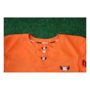 Jersey de Fútbol Americano Personalizado Naranja, Uniforme de Equipo Sublimado, Ropa Deportiva - Product Image 6