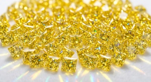 Diamant synthétique de laboratoire RCK Global 6.0-6.5mm, taille princesse, jaune vif fantaisie, 1.2-1.5ct VS1, excellent, carré, CVD, centre libre - Product Image 4
