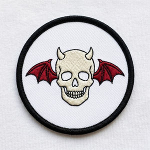 Patch brodé thermocollant personnalisé en tissu gris, motif papillon et manteau, pour vêtements, vestes, sacs et décorations, vente en gros - Product Image 2