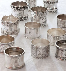 Anillo de Servilleta Metálico de Lujo que Ofrece una Presentación de Alta Gama para la Mesa de Comedor con una Superficie Refinada y Calidad Decorativa - Product Image 6