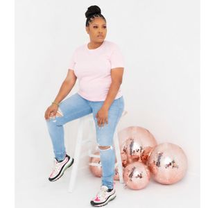 T-shirt graphique blanc et rose pour femme, manches courtes, col rond, décontracté, tendance, imprimé, confortable, haut de tous les jours, été - Product Image 6