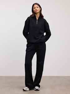 Último Diseño Personalizado: Conjunto Deportivo de Dos Piezas para Mujer, Estilo Jersey Relajado con Media Cremallera, Hombros Caídos, Color Negro, Ideal para Entrenamiento en el Gimnasio y Ropa Urbana - Product Image 2