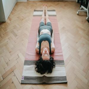 Tapis de yoga en jute personnalisé – Tapis d'entraînement en fibres naturelles écologiques pour le branding et les marchés de détail - Product Image 1