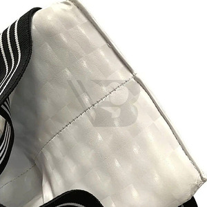 Protector Inguinal de Boxeo de Cuero de Alta Calidad, Venta Directa de Fábrica, para Entrenamiento de Adultos, Talla Personalizada, para Todas las Temporadas - Product Image 3