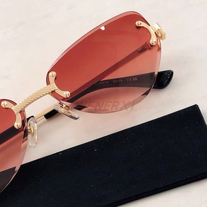 Gafas de Sol de Diseño Personalizado Color Rosa, Montura Pequeña, Sin Marco, Ovaladas, con Degradado de Color, Unisex, de Lujo para Mujer - Product Image 2