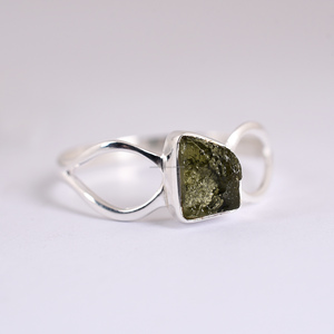Authentic <b>Moldavite</b> Gemstone <b>Ring</b> Genuine Rare Gemstone Natural <b>Moldavite</b> Handmade Design <b>Ring</b> 925 Sterling Silver Certify - Product Image 3