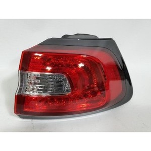 Luz Trasera Derecha Usada Cherokee 68102906AF - Product Image 1