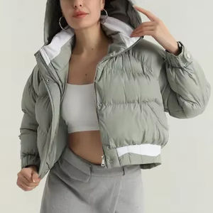 เสื้อแจ็คเก็ตดาวน์อุ่นๆ สำหรับผู้หญิง ดีไซน์ทันสมัยสำหรับฤดูหนาว  รับออกแบบพร้อมปักโลโก้  บุด้วยหนังแกะ  ผ้าไนลอน  ผ้าแคนวาส สำหรับใช้งานกลางแจ้ง - Product Image 1
