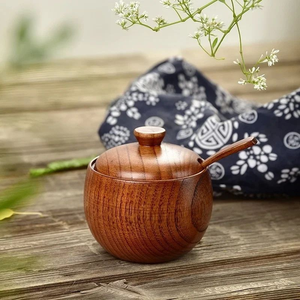 Pot à sel et poivre vintage en bois avec couvercle et cuillère - Product Image 5