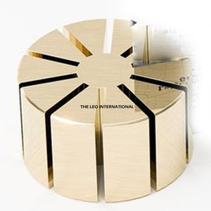 Porta Tarjetas de Oficina de Metal Plateado de Acero Inoxidable de Alto Brillo con Textura Martillada, Forma Redonda, Suministros al por Mayor - Product Image 5