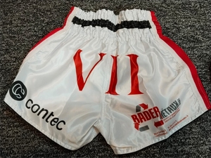 Shorts de boxe personnalisés STALWART IMPEX en polyester/coton pour l'entraînement - Séchage rapide, durables, écologiques, confortables, adaptés à toutes les saisons - Product Image 4