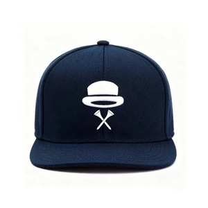 Gorra de Golf Transpirable de Alto Rendimiento, de 5 Paneles, Ligera, con Logotipo Bordado en 3D Personalizado y Cierre Ajustable para Uniformes de Equipo - Product Image 1