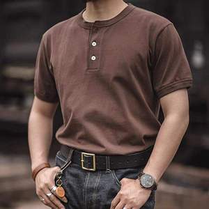 เสื้อยืดคอกลมเฮนลีย์แบบสั่งทำสำหรับผู้ชาย |   เส้นด้ายฝ้ายออร์แกนิค 100% ย้อมสีพื้น แขนสั้น ทรงปกติ เป็นมิตรกับสิ่งแวดล้อม ดีไซน์เรียบง่าย - Product Image 4