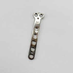 RAICES ENTERPRISES Placa de Bloqueo Ortopédica de 2.4mm, 2x5 Orificios, Acero Inoxidable, Certificación CE Clase II, Certificación ISO 13485, Veterinaria - Product Image 1