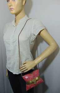 Pochette de soirée en métal pour femme, sac à main floral de mariée avec rabat, idéal pour les mariages et les fêtes - Product Image 6