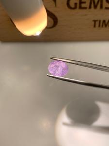 Rara Gemma Naturale Alessandrite Taglio Ovale 8x10mm 3.23 carati Sfaccettata a Cambiamento di Colore per Creazione Gioielli Personalizzati Blu-Viola - Product Image 2