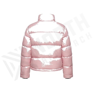 เสื้อแจ็คเก็ตพัฟเฟอร์สีชมพูแบบควิลท์ คอตั้ง แขนยาว ความยาวสั้น เหมาะสำหรับฤดูหนาว ปิดด้วยกระดุม บุด้วยใยโพลีเอสเตอร์ เสื้อโค้ทผู้หญิง - Product Image 2