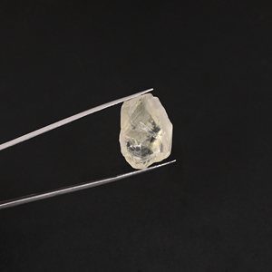 Ametyste verte naturelle brute, pierre précieuse non taillée |   Pierre de cristal de forme libre pour la fabrication de bijoux et l'artisanat - Product Image 3