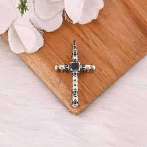 Collar con Colgante de Cruz Religiosa de Ónix Negro con Circonitas, Plata de Ley 925, Collar de Protección, Regalo para el Día de la Madre - Product Image 2