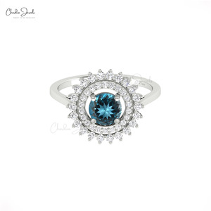 Anillo de cóctel con doble halo de topacio azul de Londres de corte redondo de 6 mm y diamantes en oro macizo de 14k, anillo de compromiso y boda. - Product Image 3