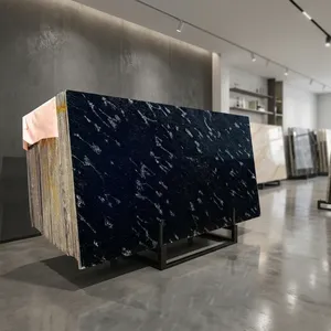 Dalles de pierre naturelle polie en granit noir de qualité supérieure pour les comptoirs de cuisine, les revêtements de sol et les applications de revêtement mural - Product Image 3