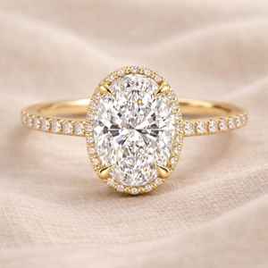 Bague de promesse classique en moissanite taille ovale avec halo pour femme, en argent sterling 925 plaqué or, cadeau de fiançailles pour partenaire - Product Image 5