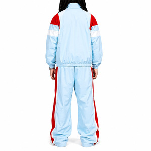 Conjunto Deportivo de Nailon Impermeable y Cortavientos para Hombre, Traje Deportivo Transpirable para Marca de Ropa Urbana B2B - Product Image 2