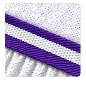 Ensemble de vêtements de basketball personnalisés conçu avec une respirabilité avancée, une impression par sublimation intégrale et un design athlétique confortable - Product Image 6