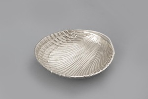 Metal Casted Food-Grade Aluminum Serving <b>Tray</b> Catering Events Home Dining Party <b>Buffets</b> Kitchen Hotel Leaf Shape <b>Tray</b> - Product Image 2