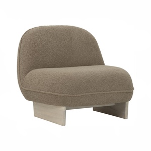 Fauteuil de salon scandinave en tissu Teddy Cappuccino, durable, avec pieds en chêne blanc, fauteuil rembourré de luxe pour chambre à coucher - Product Image 1