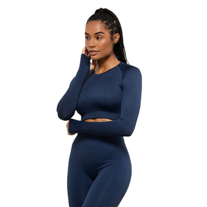 Ensemble de yoga 2 pièces bleu marine uni pour femme, haut court à col rond et manches longues, leggings taille haute sans couture, séchage rapide, logo personnalisé - Product Image 1