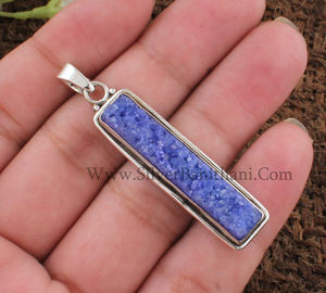 ขายส่งจี้รูปสี่เหลี่ยมผืนผ้าพลอยสีน้ำเงินธรรมชาติ เงินแท้ 925 ผู้ผลิตเครื่องประดับพลอยสีน้ำเงิน ราคาส่งจากโรงงานโดยตรง - Product Image 2