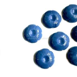 Pendentif en opale bleue naturelle sculptée en forme de fleur, 25 mm, pour la création de bijoux, sculpture de fleur en opale bleue - Product Image 2