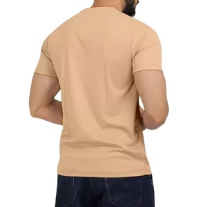 เสื้อยืดคอกลมแขนสั้นผู้ชาย OEM ผลิตตามสั่ง ผ้าฝ้าย 100% โลโก้สองสีด้านหน้า สวมใส่สบาย ระบายอากาศได้ดี แห้งเร็ว เหมาะสำหรับออกกำลังกาย - Product Image 5
