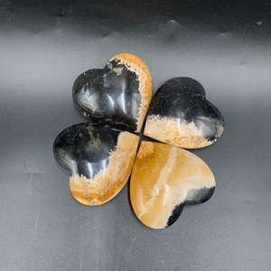 Escultura de Corazón de Raíz de Palma Natural con Soporte de Hierro, Arte en Madera Hecho a Mano para Decoración del Hogar, 8 × 8 × 3 cm - Product Image 4