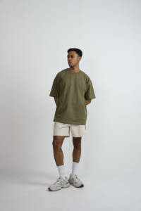 Camiseta Oversize de Algodón Tejido Premium Thumb, 200-220 GSM, 100% Algodón Peinado, Transpirable, Estilo Urbano, Corte Holgado, Liso - Product Image 3