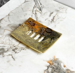 Porte-savon en laiton massif, finition dorée de luxe, organiseur de vanité décoratif en métal, plateau à savon, design en relief, logo personnalisé, vente en gros - Product Image 6