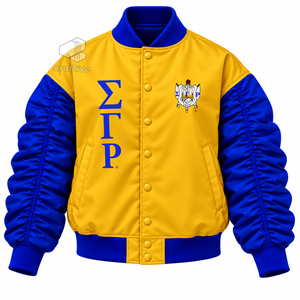 เสื้อแจ็คเก็ตวาร์ซิตี้สีสันตัดกันสำหรับผู้หญิง Sigma Gamma Rho ติดกระดุมด้านหน้าพร้อมตัวอักษรภาษากรีก แขนพองแบบรูช แจ็คเก็ตบอมเบอร์สไตล์วิทยาลัย - Product Image 1