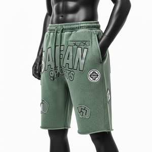 Shorts homme en molleton de coton premium 340 GSM, délavé à l'acide, vert olive, avec patch appliqué et logo personnalisé - Product Image 5