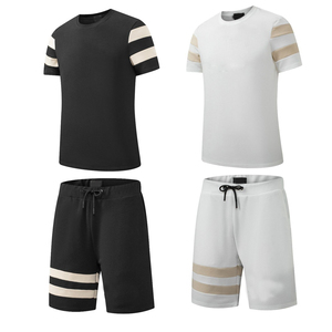 Ensemble T-shirt et short décontracté rayé pour homme, col rond, tricoté, respirant, design color block noir et blanc – Excellent fournisseur - Product Image 1