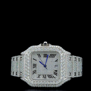 Reloj Automático con Números con Rayas, Dos Tonos en Oro Rosa, Completamente Cubierto de Diamantes Moissanite VVS de 27.5 Quilates - Product Image 1