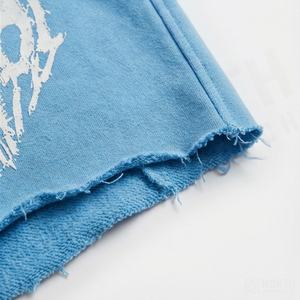 Shorts en coton personnalisés pour hommes, style streetwear, écologiques, effet délavé soleil, délavé à l'acide, en molleton épais, avec appliqué vieilli - Product Image 6