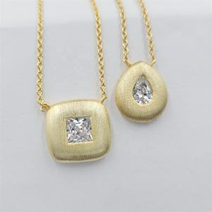 Collar con Colgante de Lágrima de Circonita Cúbica Chapado en Oro de 14K, Conjuntos de Joyería Fina con Acabado Mate, Regalo para Mujer para Fiestas y Aniversarios - Product Image 4