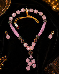 Conjunto de Joyería Étnica Estilo Bohemia con Borlas de Resina Rosa, Collar, Aretes y Anillo, Chapado en Oro, para Mujer, Ideal para Bodas - Product Image 1